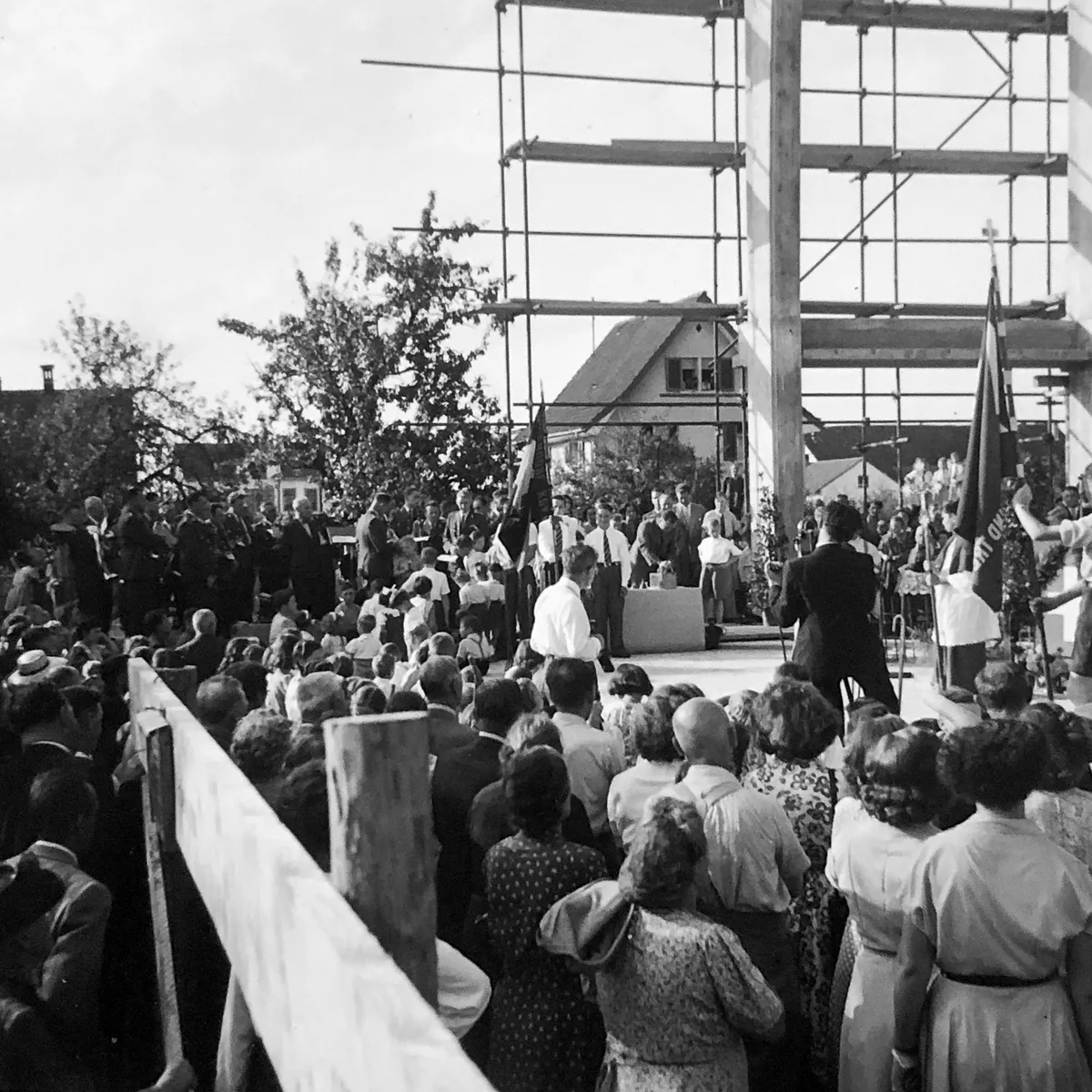 Grundsteinlegung kath. Kirche Neuhausstrasse 34 in Dübendorf.